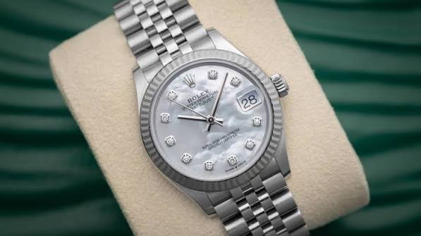 Classsic Steel Watch